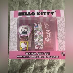 BNIB HELLO KITTY Watch Set - 1 Watch Face & 3 Interchangeable Straps